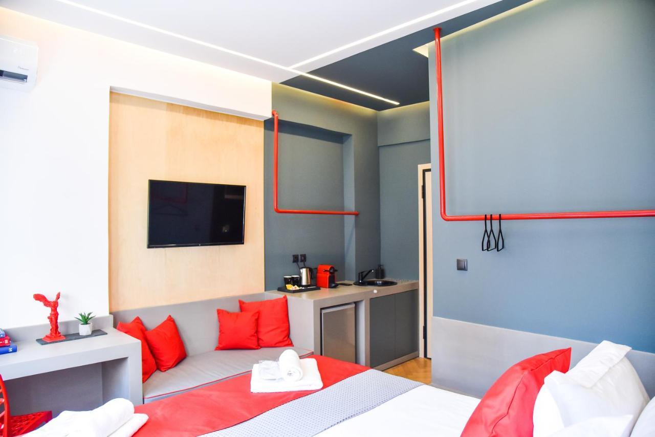 Central44 Lol Budget Room @Ermou Street Atene Esterno foto