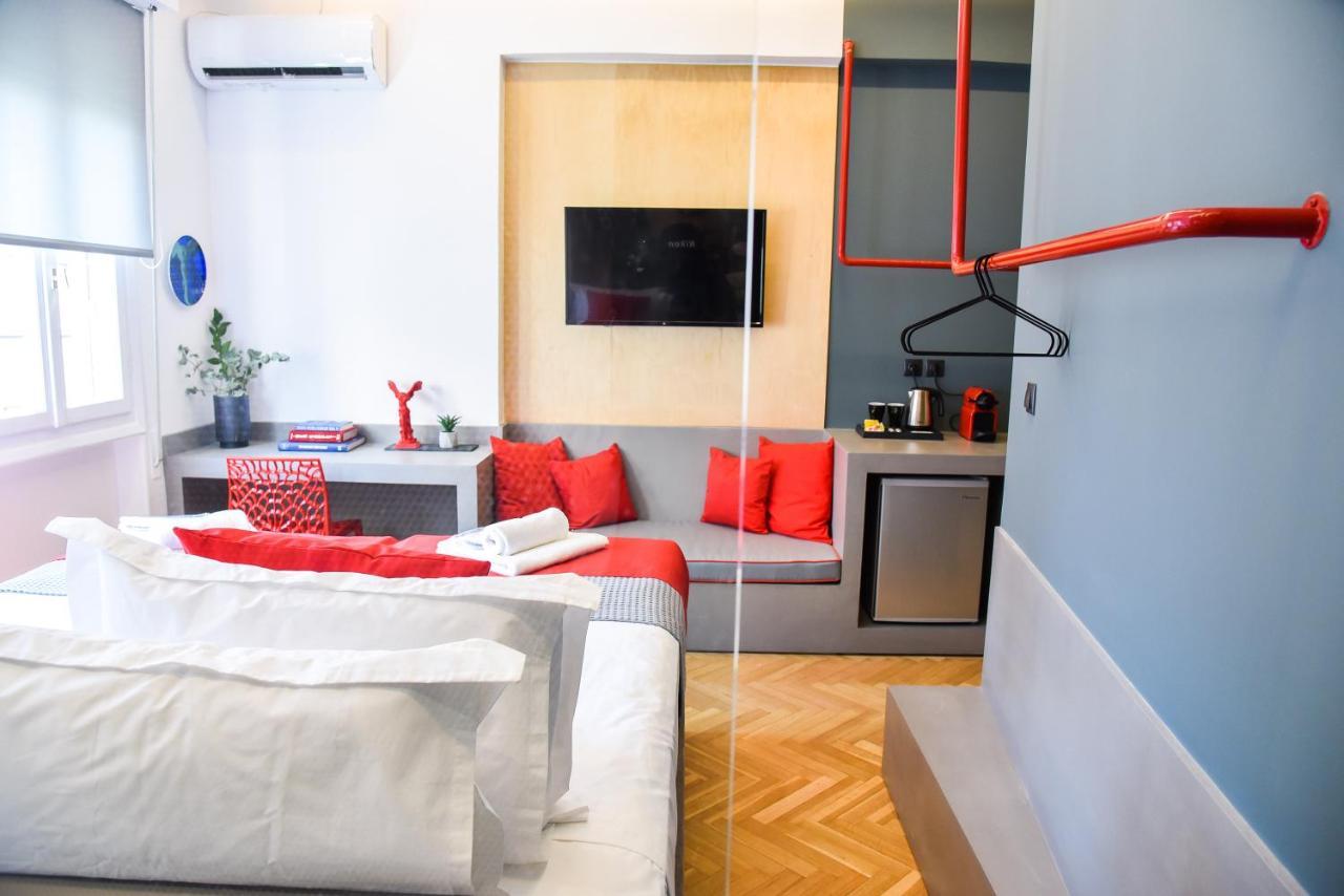 Central44 Lol Budget Room @Ermou Street Atene Esterno foto